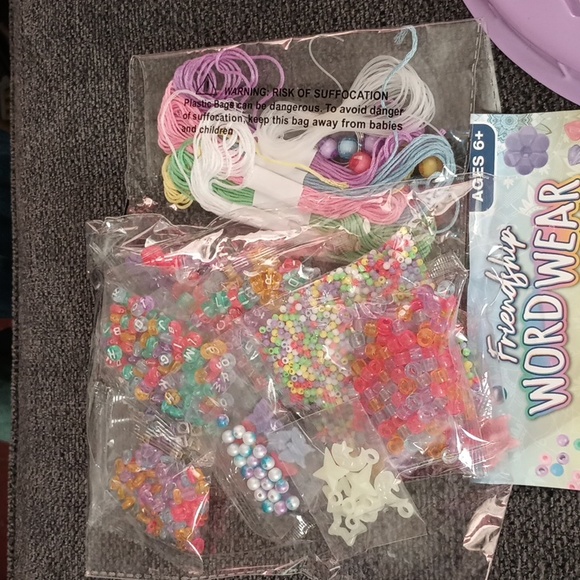 New in box Friendship word wear  with glow in dark beads . - Picture 3 of 6